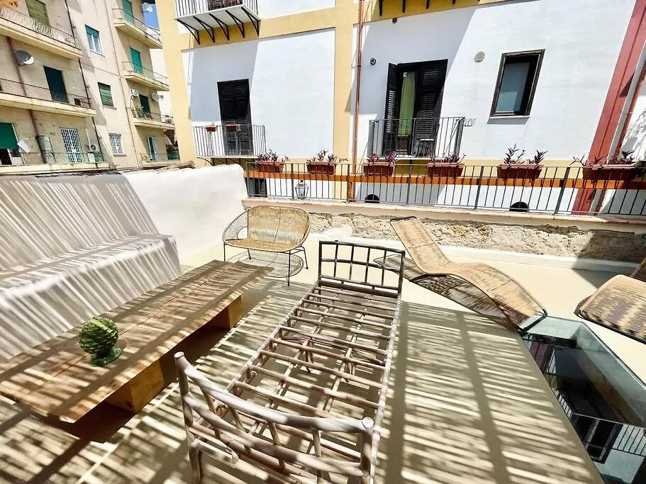 팔레르모 Duplex Townhouse With Gigantic Terrace 빌라